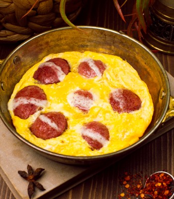 Sucuklu Omlet